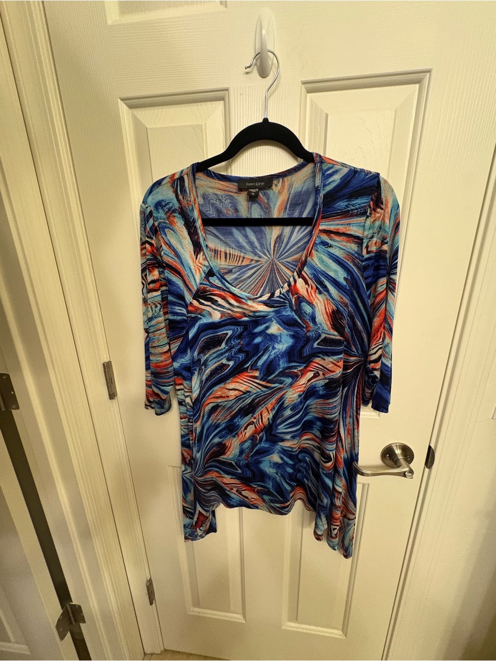 1X- Karen Kane Blue and Coral Abstract Scoop Neck Tunic